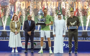 Medvedev và loạt ngôi sao quần vợt mắc kẹt tại Dubai vì chiến sự Trung Đông