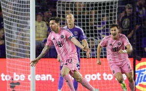Lionel Messi rực sáng với cú đúp, Inter Miami lội ngược dòng đầy ngoạn mục