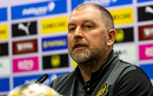 HLV Cklamovski thất vọng khi Malaysia bị xử thua đội tuyển Việt Nam