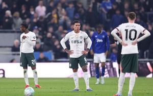 Thua sốc trên sân Everton, Chelsea lỡ cơ hội lọt vào Top 5