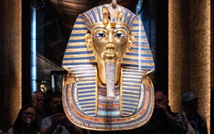 Mặt nạ vàng của Pharaoh Tutankhamun tại Đại Bảo tàng Ai Cập