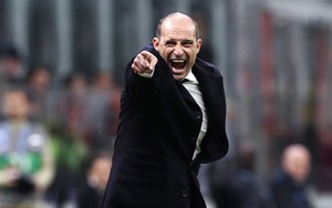 Milan và Napoli chờ 'chung kết' ở sân Maradona