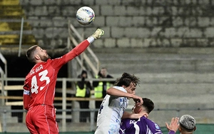 De Gea khiến đội đầu bảng Serie A không giành được chiến thắng