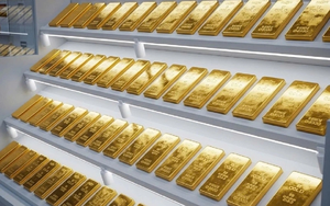 Giá vàng phục hồi sau tuần giảm mạnh nhất trong 40 năm