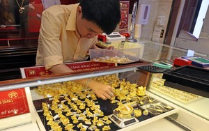 Giá vàng sáng 23/3 rời mốc 170 triệu đồng/lượng