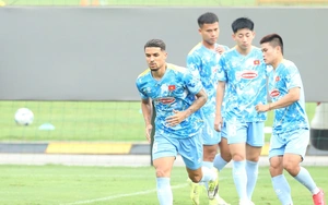 Đội tuyển Việt Nam: Tuyến giữa của Hoàng Đức hay Hoàng Hên?