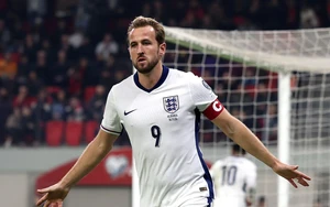 Harry Kane quá toàn năng