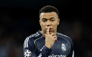 Mbappe phá vỡ im lặng vụ bị khám nhầm... chân tại Real Madrid
