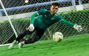 Malaysia đến Ninh Bình, chờ thử thách từ đội tuyển Việt Nam