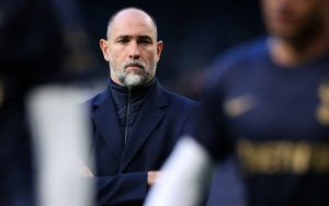 Tottenham hỗn loạn: Tệ từ băng ghế huấn luyện tới giới chóp bu