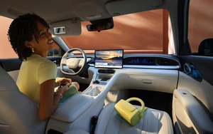 Làn sóng xe năng lượng mới 2026: Công nghệ siêu, giá thách thức – đủ hấp dẫn chưa?