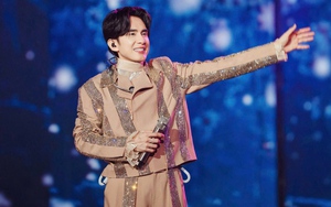 Đan Trường xác nhận về Việt Nam tham gia show của A Tuân