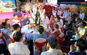 Thắt chặt tình hữu nghị Việt Nam - Lào