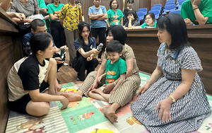 Hành trình “Thoát khỏi sàn nhà”: Khi tình yêu thương đồng hành cùng tri thức và hy vọng