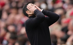 Mikel Arteta: 'Trận thua như cú đấm vào mặt'