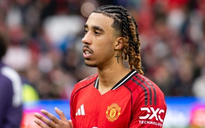 Hàng thủ MU: Từng bị chê bai, Yoro giờ đã “lột xác”