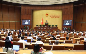 Kỳ họp thứ Nhất, Quốc hội khóa XVI: Thảo luận dự án Luật Thủ đô (sửa đổi) và Luật Tiếp cận thông tin (sửa đổi)