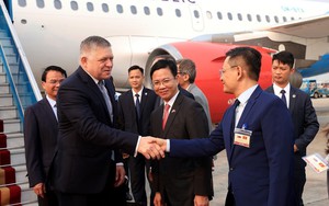 Thủ tướng Slovakia Robert Fico bắt đầu thăm chính thức Việt Nam