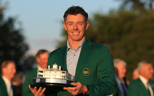 Rory McIlroy đăng quang tại Masters sau chiến thắng nghẹt thở