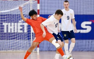 Tin nóng bóng đá Việt hôm nay 14/4: U19 Việt Nam thua U19 Nga; Văn Hậu được HLV Polking khen chuyên nghiệp