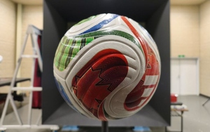 Giáo sư vật lý nhắc nhở các cầu thủ về quỹ đạo của quả bóng World Cup 2026