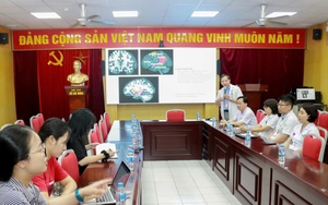 Ám ảnh 5 năm bởi những âm thanh lạ và sự hồi phục nhờ luồng từ trường