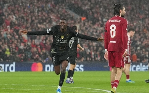 Đương kim Quả bóng vàng nhấn chìm Liverpool ngay tại Anfield 