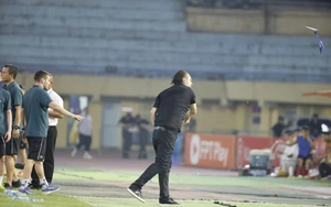 HLV Thể Công Viettel bị phạt 20 triệu, cấm chỉ đạo 4 trận