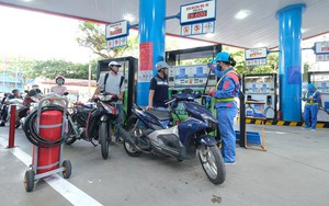 Nhiều đề xuất tháo gỡ khó khăn cho xăng E10 “trước giờ G”