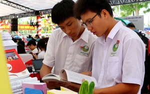 Cuốn sách của Tổng Bí thư Nguyễn Phú Trọng: Lan tỏa thông điệp giữ gìn và phát huy các giá trị văn hóa dân tộc