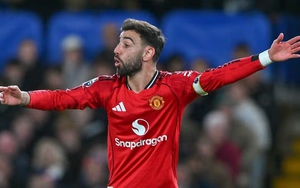 Bruno Fernandes tiến sát kỷ lục