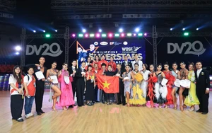 Khánh Thi, Phan Hiển giúp khiêu vũ thể thao Việt Nam xếp hạng nhất toàn đoàn giải Đông Nam Á