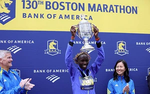 Sao Kenya vô địch Boston Marathon 2026, phá kỷ lục tồn tại 15 năm ở giải marathon danh giá nhất thế giới