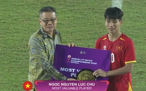 2 cầu thủ U17 Việt Nam được vinh danh sau khi vô địch giải Đông Nam Á