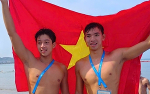 Nguyễn Huy Hoàng xuất sắc giành HCB 5km bơi biển tại Đại hội Thể thao bãi biển châu Á