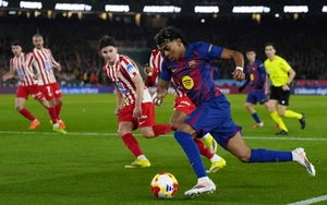 Barca chạy nước rút với Lamine Yamal