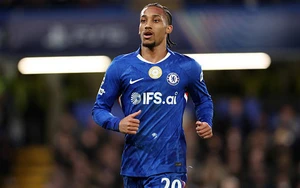 Barca bất  ngờ nhắm sao Chelsea thay thế Lewandowski