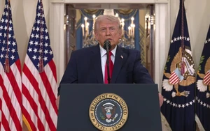 Mỹ: Đảng Dân chủ khởi kiện Tổng thống Trump can thiệp hệ thống bỏ phiếu qua thư