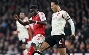 Cà phê đầu tuần: Những cái tát cảnh tỉnh cho Liverpool và Arsenal