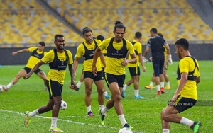Giải pháp cho bóng đá Malaysia: 'Không cần nhập tịch để vượt đội tuyển Việt Nam'