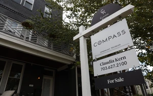 Áp lực tài chính gia tăng khi tuổi đời các căn nhà ở tại Mỹ ngày càng cao