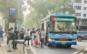 Hà Nội làm rõ thông tin hạn chế xe máy chạy xăng trong khu vực Vành đai 1 từ ngày 1/7