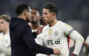 Chelsea - Man City: Canh bạc rủi ro của Rosenior