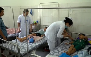 Vụ nghi ngộ độc tại Quảng Trị: Số bệnh nhân nhập viện tăng lên 64 người