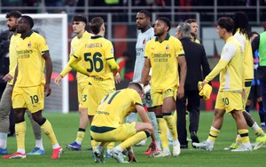 Milan này “hết cứu”!