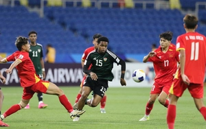 U17 Việt Nam của HLV Roland từng vuột vé dự World Cup vào tay UAE trong 3 phút cuối trận