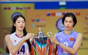 Tin nóng thể thao sáng 15/5: Trần Thị Thanh Thúy và sao mai bóng chuyền cao gần 1m9 được vinh danh 