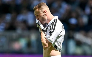 Cuộc đua Top 4 Serie A: Juventus 'chết' giữa giờ cơm trưa