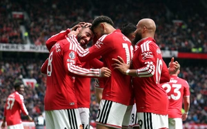 MU giành chiến thắng đầy cảm xúc trước Nottingham Forest trong ngày Bruno Fernandes chạm mốc lịch sử