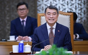Thủ tướng Lê Minh Hưng tiếp Đại sứ Liên bang Nga tại Việt Nam Gennady Bezdetko